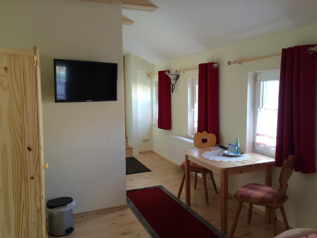 Pension Zum Bauernstübl Meerane Exterior foto